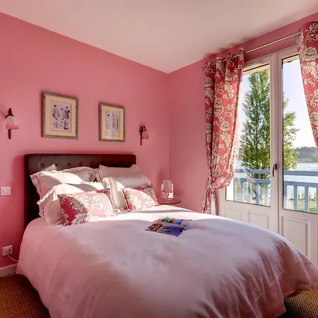 לינה וארוחת בוקר Les Eaux Qui Rient סנגווינה