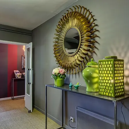 Les Eaux Qui Rient לינה וארוחת בוקר סנגווינה