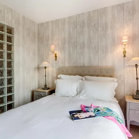 فندق مبيت وإفطار Les Eaux Qui Rient 3*