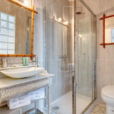 Les Eaux Qui Rient فندق مبيت وإفطار سانغوينت