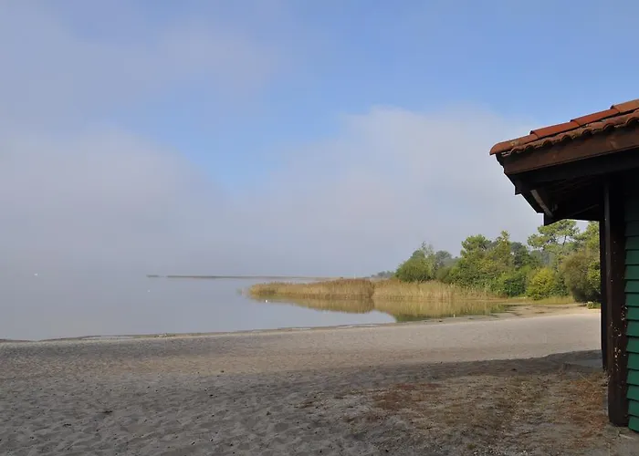 Les Eaux Qui Rient 3* 상기네